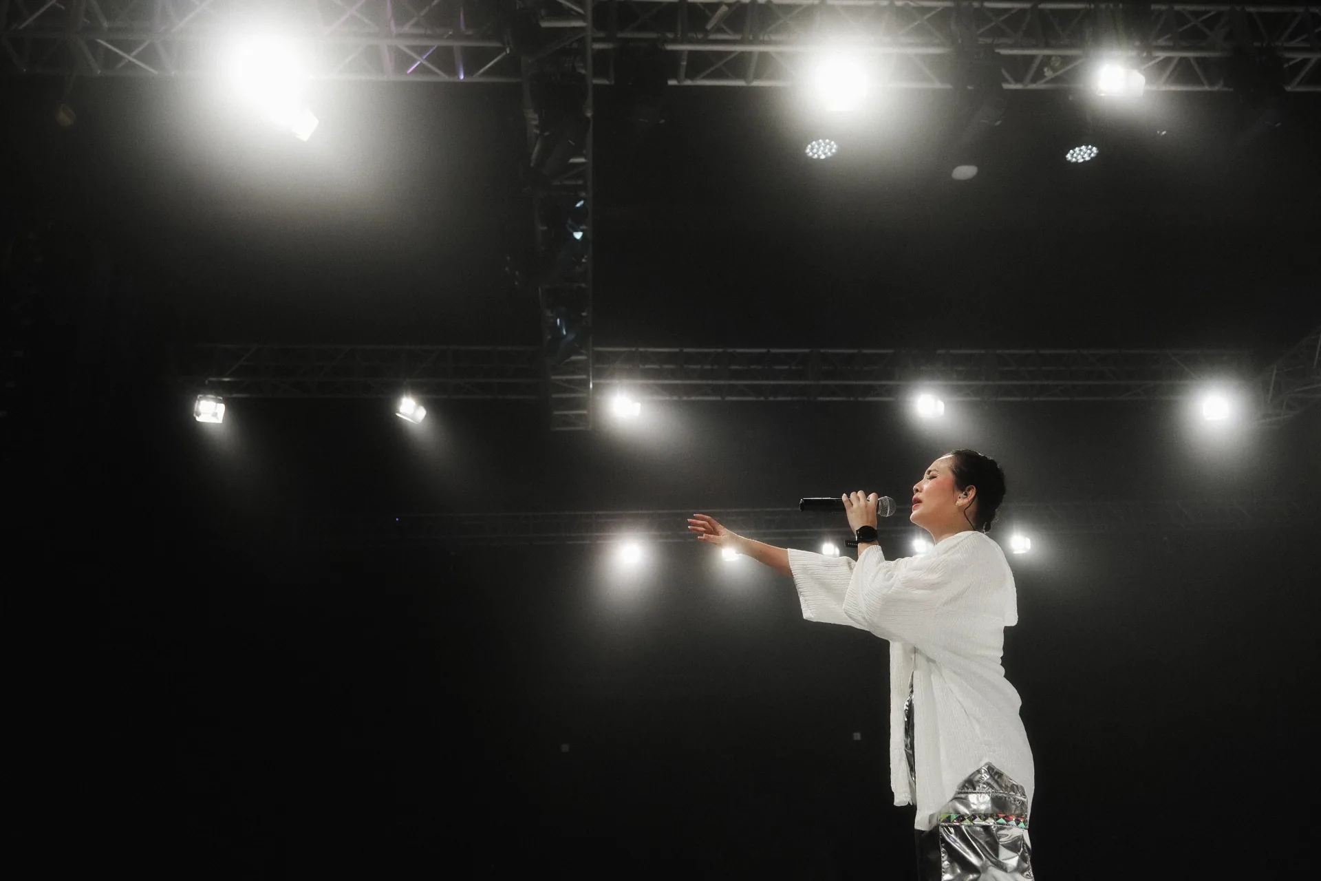 GKDI Worship di balik layar